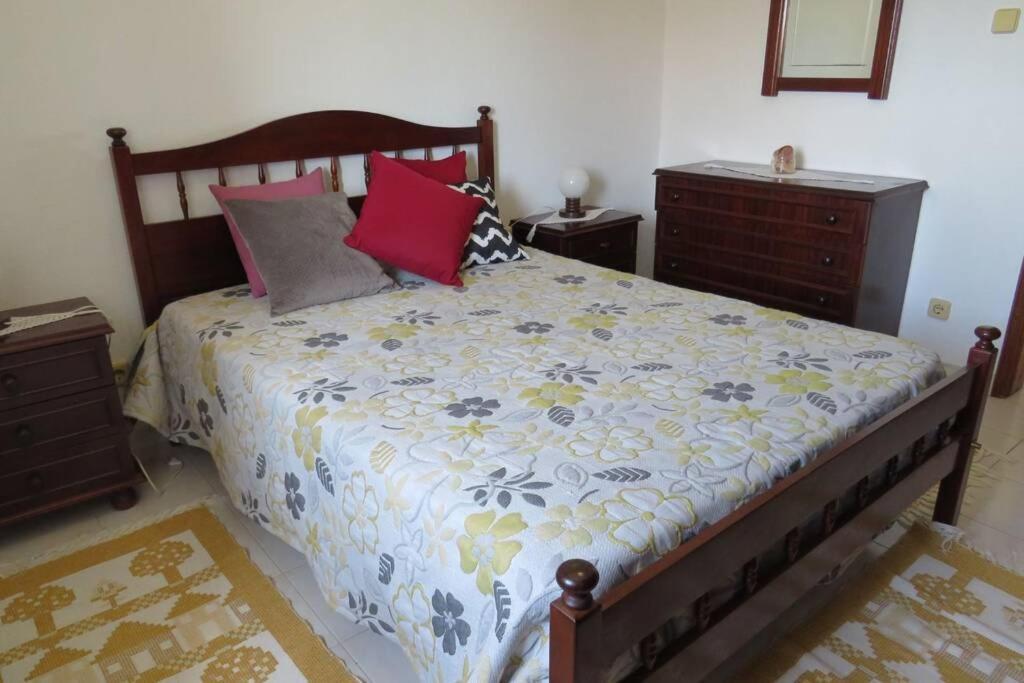 Casa S Nicolau 2 Near The Beach ロウリニャン エクステリア 写真